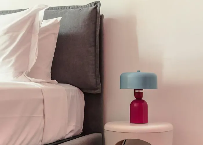 Vatican Pop Flat Apartment *