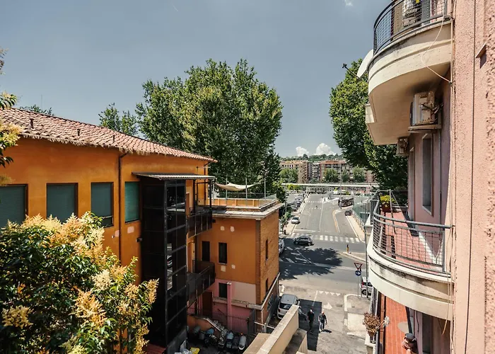 Vatican Pop Flat Apartment *